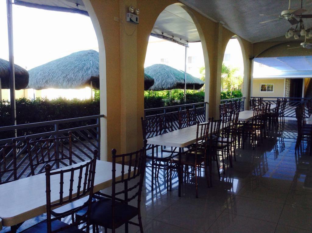 Ukl Ever Resort Hotel Laoag Εξωτερικό φωτογραφία